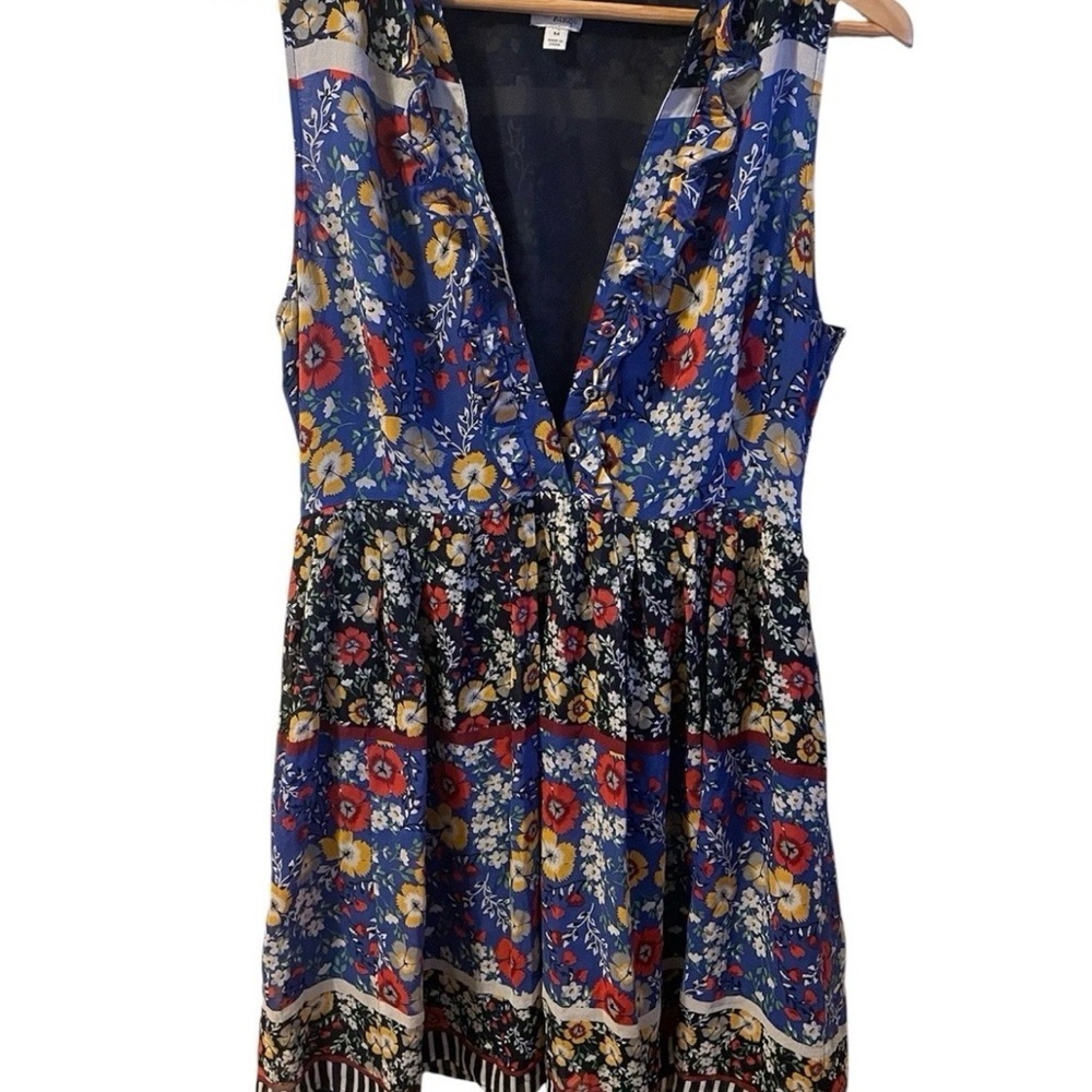 Hinge Romantically Feminine Ruffle Dress 100% Silk Blue Floral- M